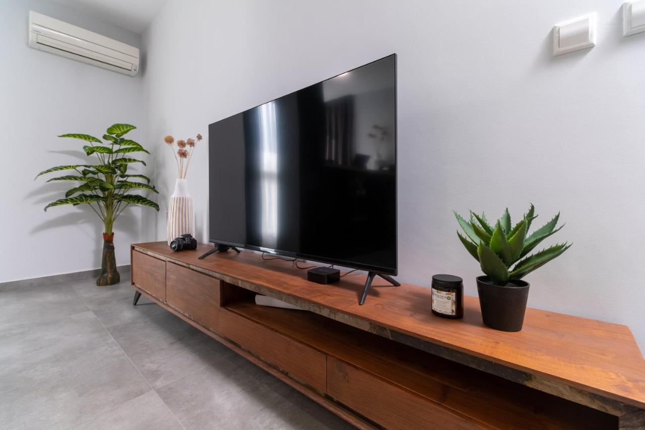 Chic 1Br Apartment With Balcony In Plovdiv Exterior foto